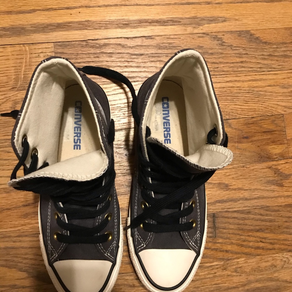New converse - Picture 4 of 5